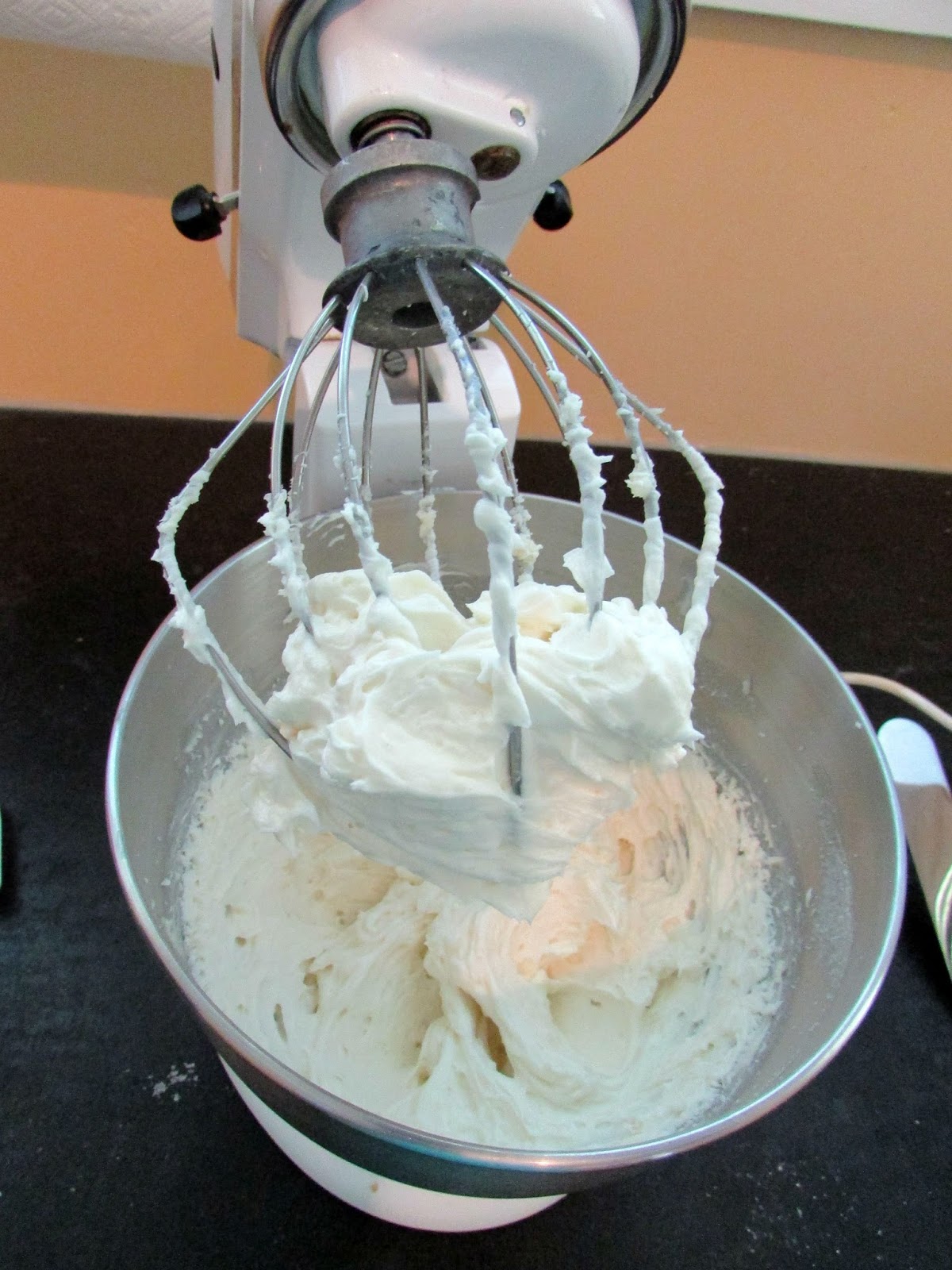 whipped cream - The Mixer / Blender Distinction
