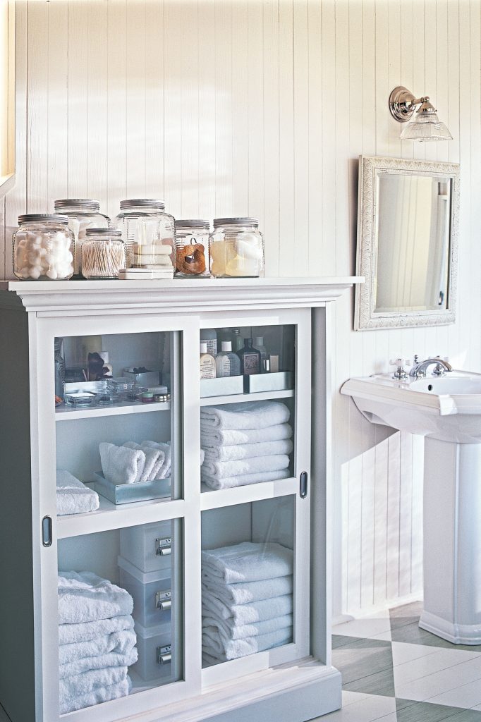 Clean Bathroom Cabinet