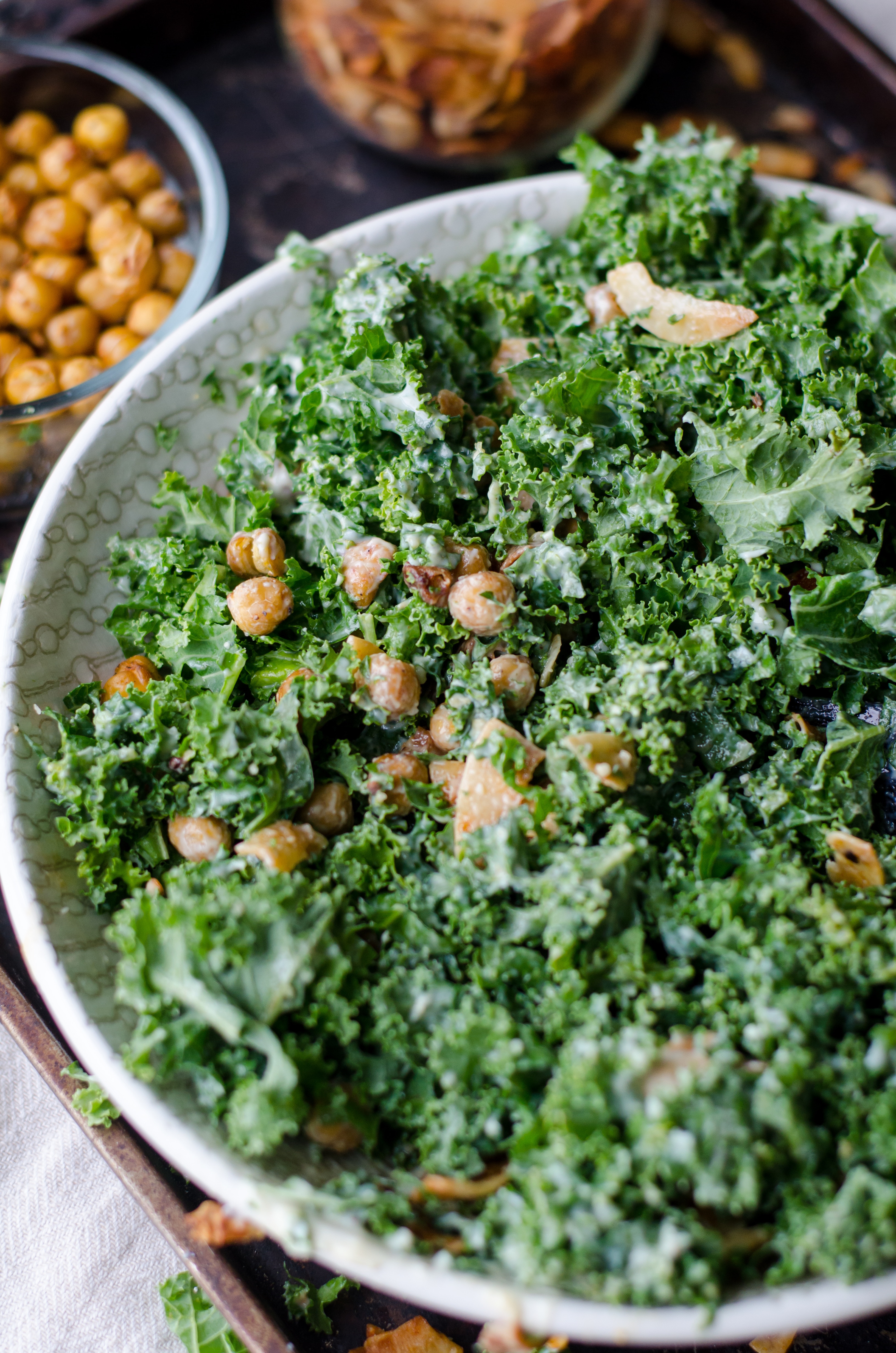 mixing-bowl-for-salads