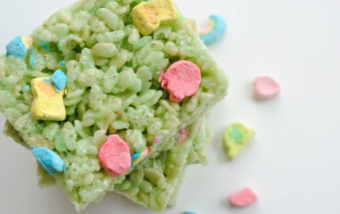 green-st-patricks-day-rice-krispie-treat