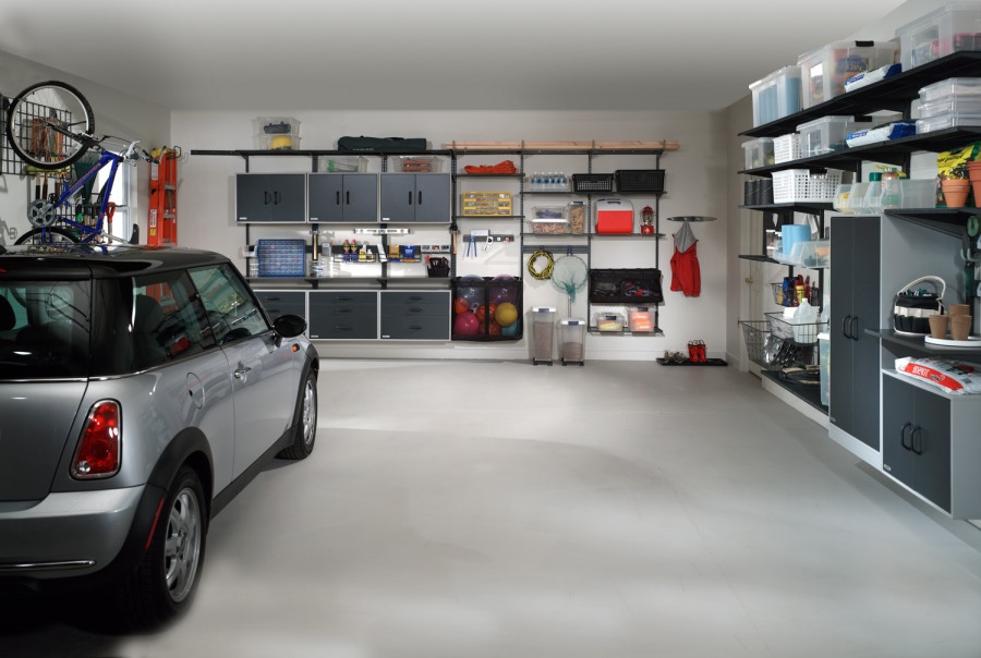 beautifully-organized-clean-garage-with-plenty-of-space