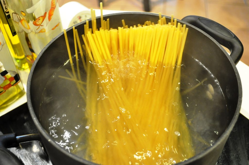 Pasta-in-boiling-water-spaghetti-plain-noodles